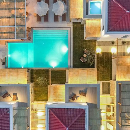 Azzure Luxury Suites Potos Exterior photo