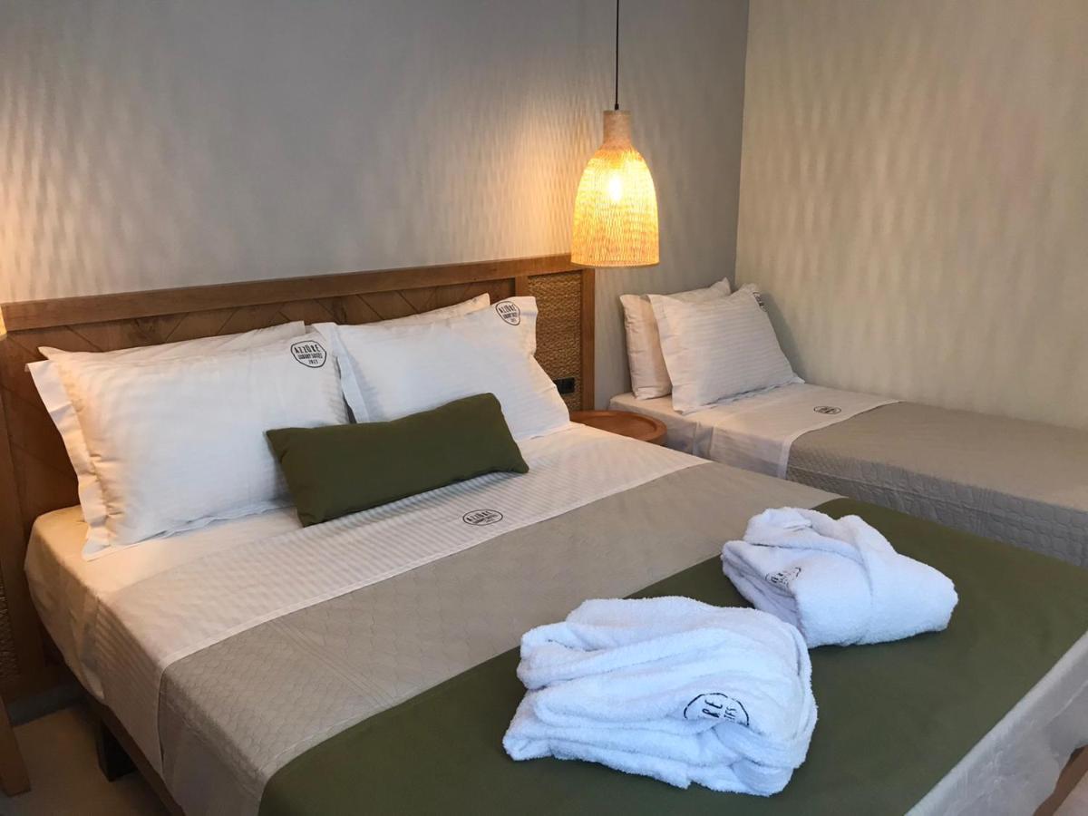 Azzure Luxury Suites Potos Exterior photo