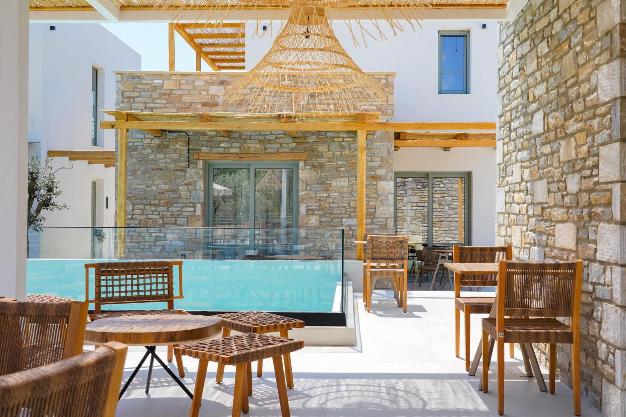 Azzure Luxury Suites Potos Exterior photo
