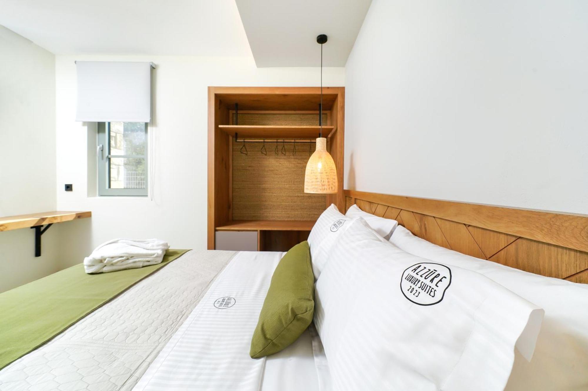 Azzure Luxury Suites Potos Exterior photo