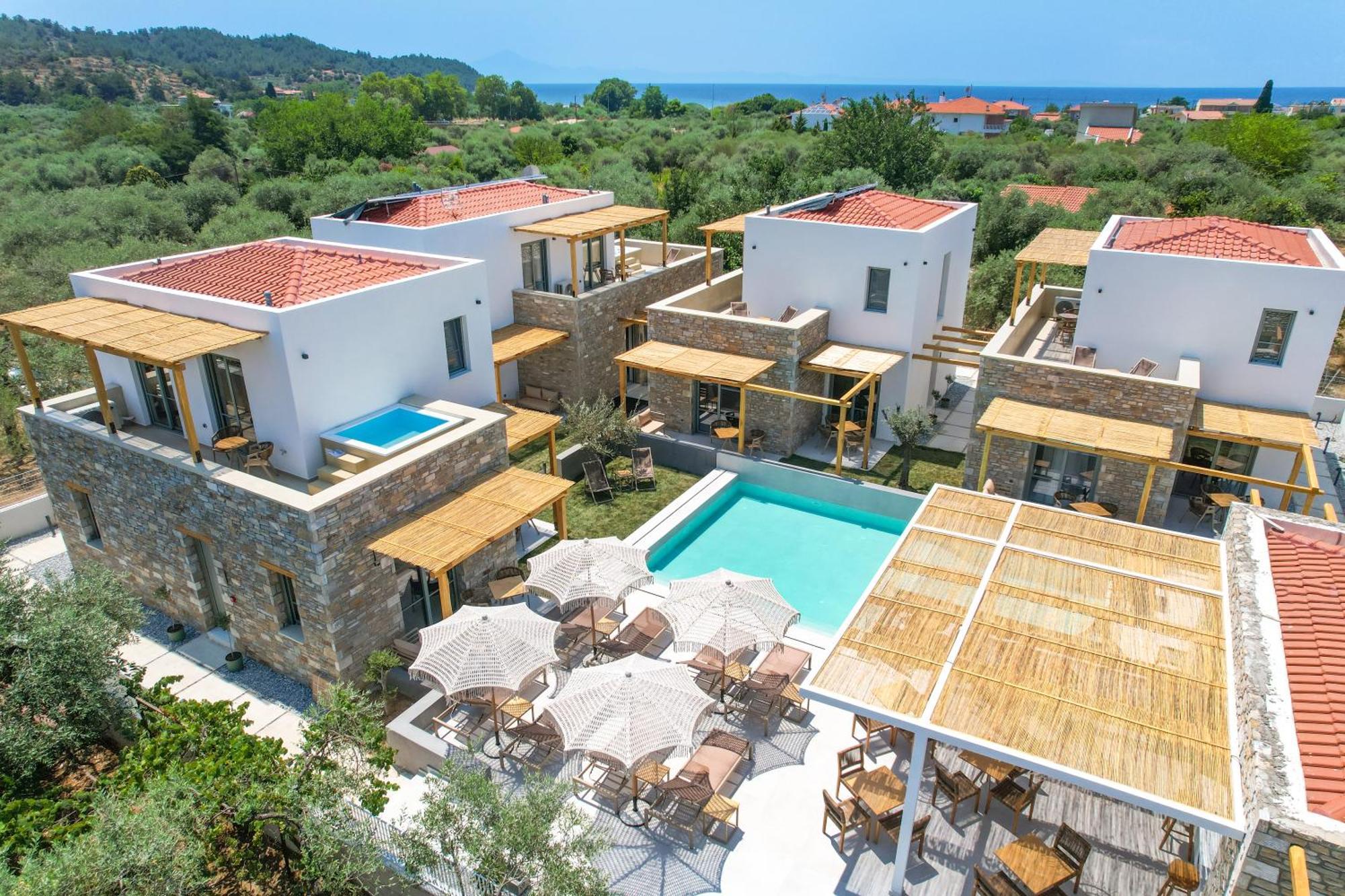 Azzure Luxury Suites Potos Exterior photo