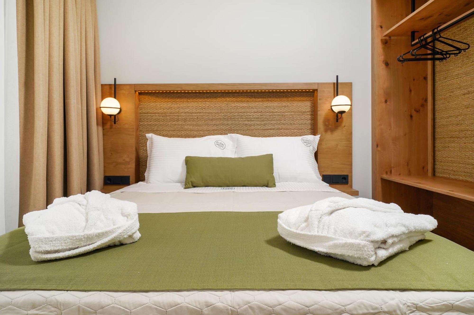 Azzure Luxury Suites Potos Exterior photo